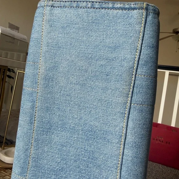 Coach Denim Tote 26 - Picture 4 of 8